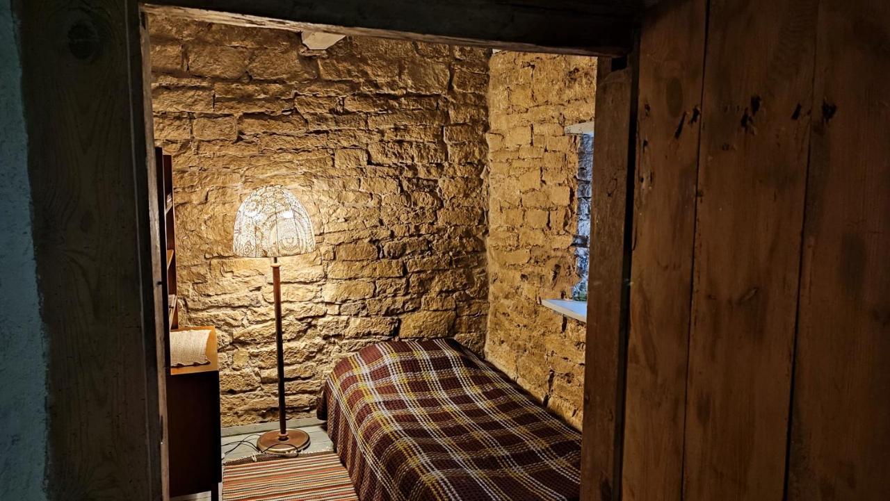 Viini Puhkemaja Mustjala Exterior foto